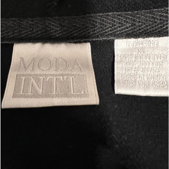 MODA INT’L  Ladies Zip Front Navy Hoodie - Picture 7 of 7